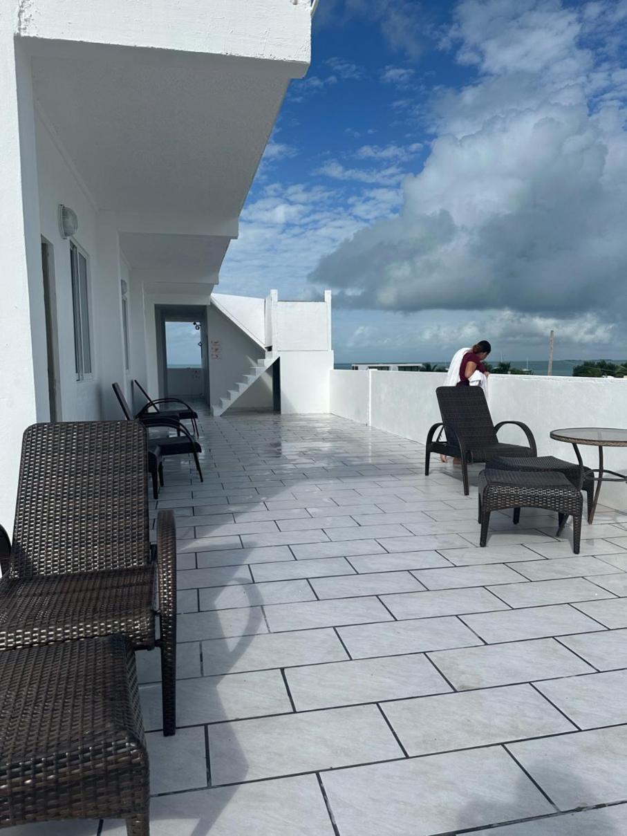 Sky Inn Cayo Caulker Exterior foto